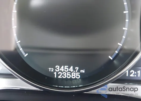 2016 Volvo Xc60 T6 from USA, damaged, VIN YV4902RK8G2819180